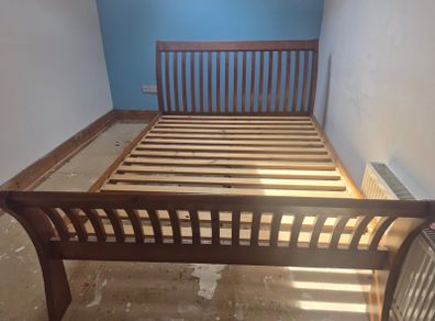 Double Sleigh bed