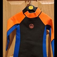 Kids wetsuit Dunnes. Brand new. Size 4-5. Never worn.