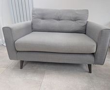 Loveseat / Cuddler (Meadows & Byrne)
