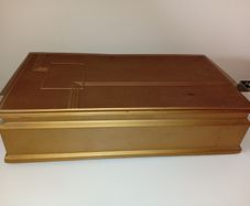 Vintage Art Deco circa 1920s State Express cigarette tin, gold tone /trinket box