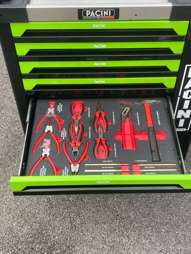 roller tool chest
