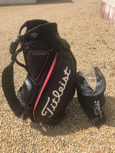 Titliest tour bag