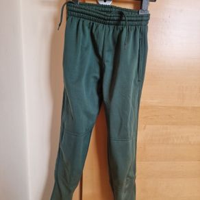 Green uniform pants,  age 9 to 10