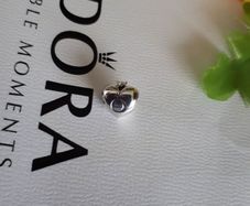 New genuine pandora club charm with diamond