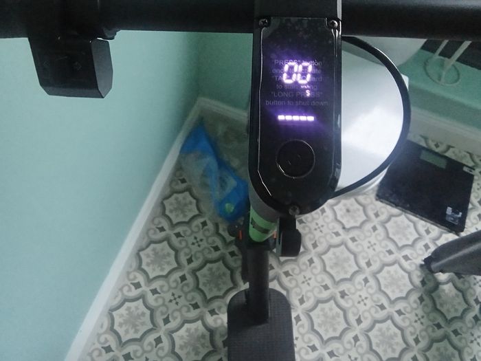 Electric scooter
