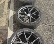 BMW Style 763M 20" staggered alloys with TPMS sensors