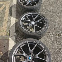 BMW Style 763M 20" staggered alloys with TPMS sensors