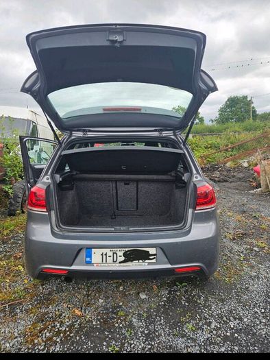 VG golf tsi r line 1.2l for sale (parts)