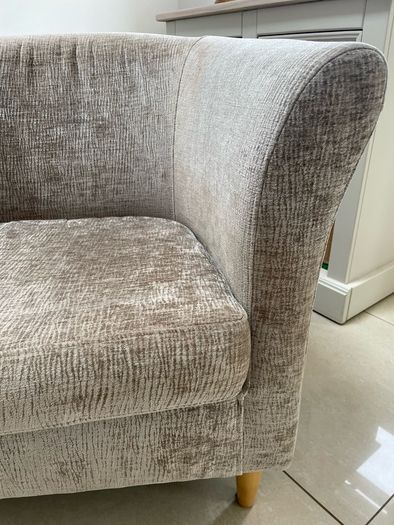 Two tub chairs