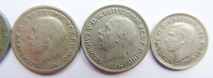 Vintage Silver Coins Six Pence 1921-1929-1930-1933 and 3 Pence 1951 12,3g