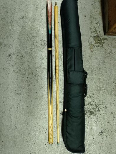 pool cue