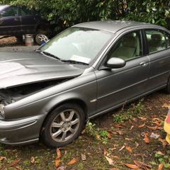 Jaguar X-Type 2.0 Diesel for parts