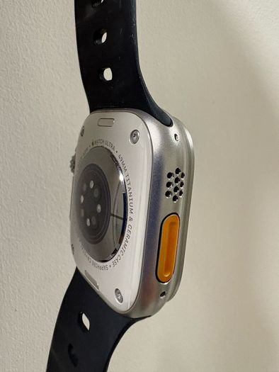 Apple Watch Ultra 1