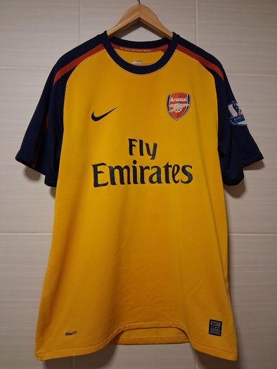 Arsenal Jersey. Official Nike Arsenal Away Jersey From Season 2008 / 2009. Authentic Original From The Time.  Not A Modern Day Remake.