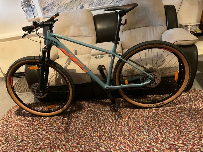 KTM ULTRA SPORT 29 1 x12 Shimano Deore  MTB / like new / 2 months old / size: L