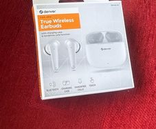 Brand new Wireless ear phones
