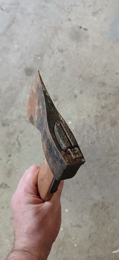 hatchet