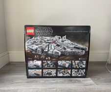 LEGO Star Wars 75192 Ultimate Collector Series Millennium Falcon Set