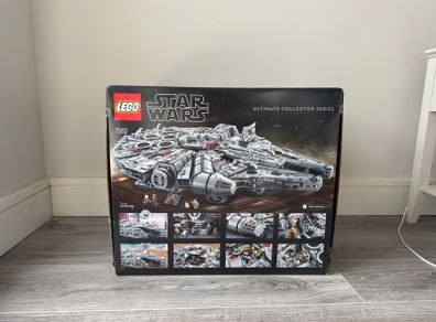 LEGO Star Wars 75192 Ultimate Collector Series Millennium Falcon Set