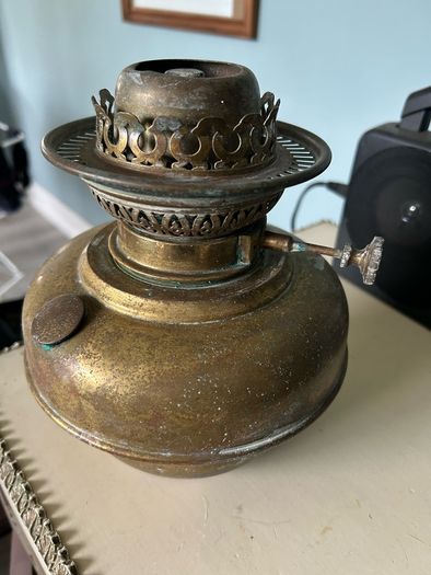 Vintage Brass Oil Lamp With Globe.