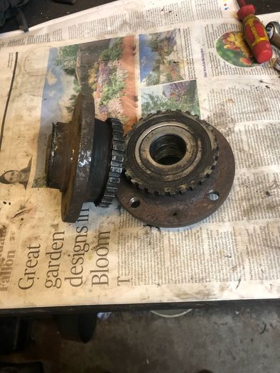 Berlingo parthner rear wheel bearings