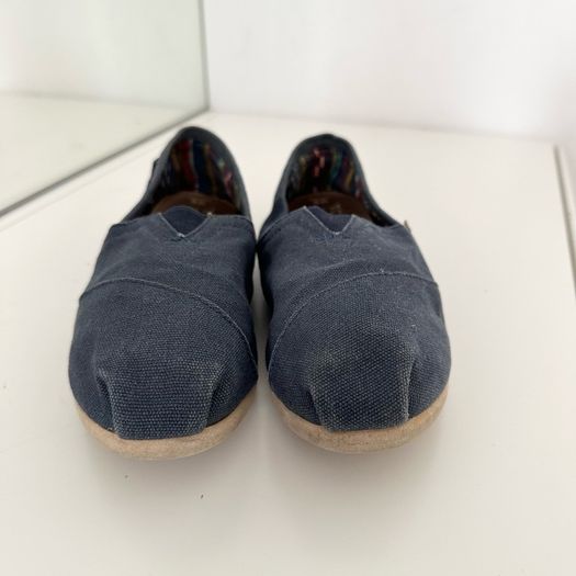 Toms navy shoes UK4