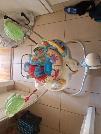 fisher Price bouncer with music