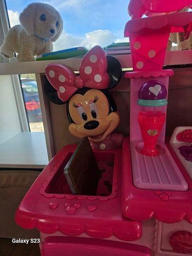 minnie mouse kitchen