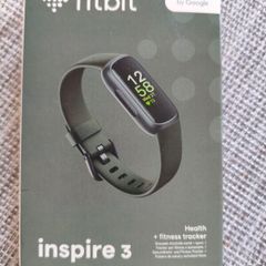 fit bit watch new. opened. never used. 100 e in shops