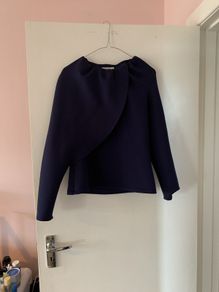 Cos 'cape'  top