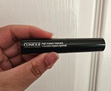 Clinique High Impact Masacra in Black