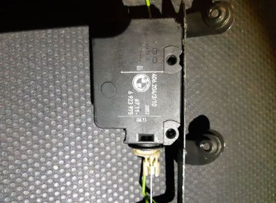 Bmw 5er E60 E61 Fuel Flap Motor Actuator Vdo 6923975