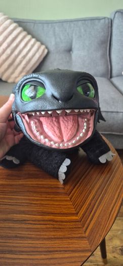 How To Train Your Dragon Toothless Puppetronic