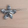 Vintage Flower Hair Clip with Rhinestones Image 4
