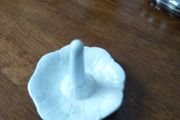 ring holder .
