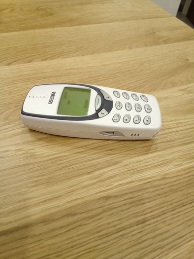 Nokia 3330/ 3310 (Sim free unlocked)