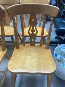table and chairs
