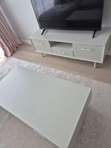 tv table