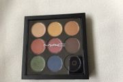 MAC Light Festival EyeShadow Palette x9
