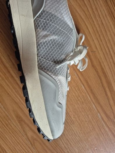 NB trainers Size Uk 11.5