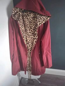 Ladies Light Jacket Size L Brand New..
