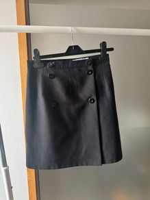Black mini skirt with buttons Size S - Good condition