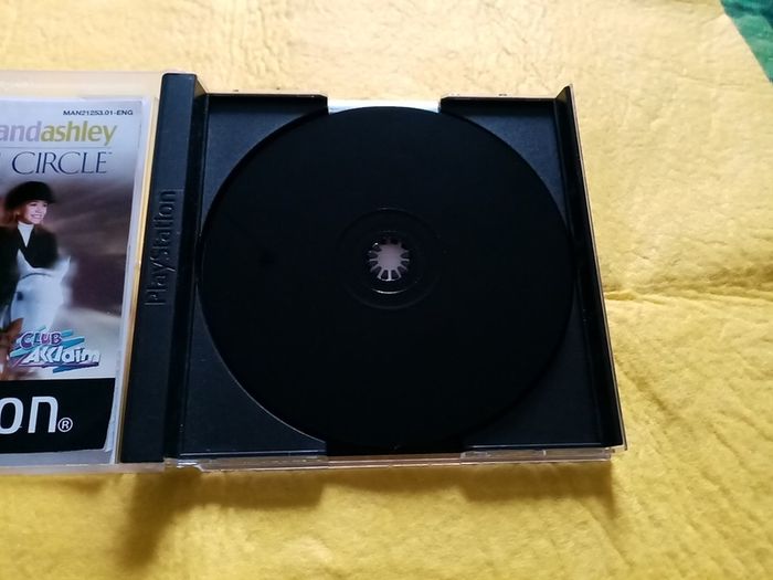 Mary Kate and Ashley winners circle PlayStation 1 Ps1 PlayStation 2 ps2 games Original