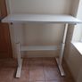 Standing desk Image 2