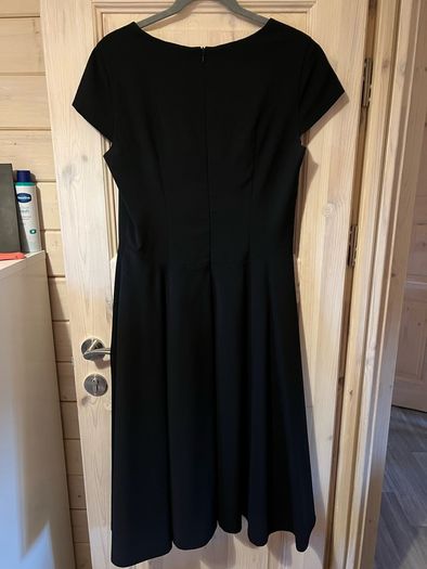 black dress