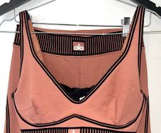 Alo Airlift Line Up Set: Bra and Leggings (Dusty Rose, Size M, Like New)
