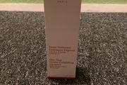 Clarins One Step Gentle Exfoliating Cleanser