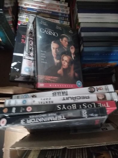 Dvds -Bulk