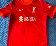 Liverpool Nike home jersey 2021/2022 Large