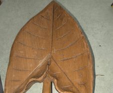 Handicrafts Carved Wooden Leaf Container